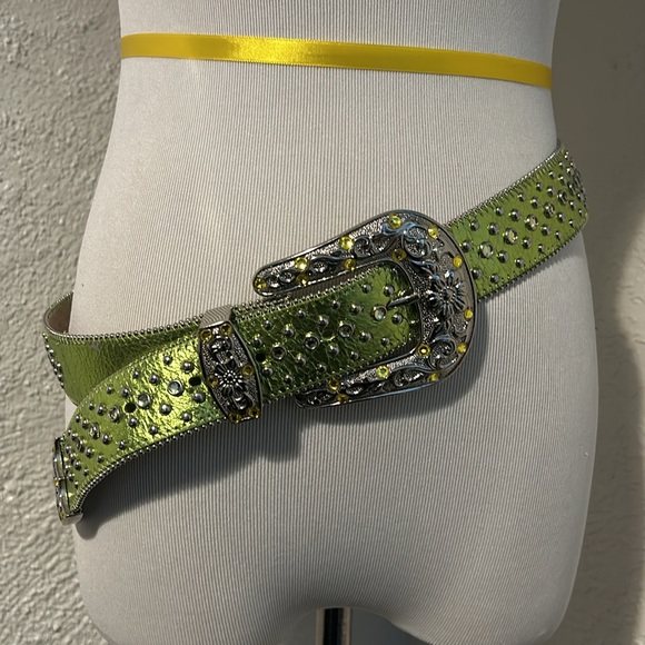 Studded Leather Rhinestone Green - Picture 2 of 11